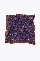 FOULARD À FLEURS BRODÉES