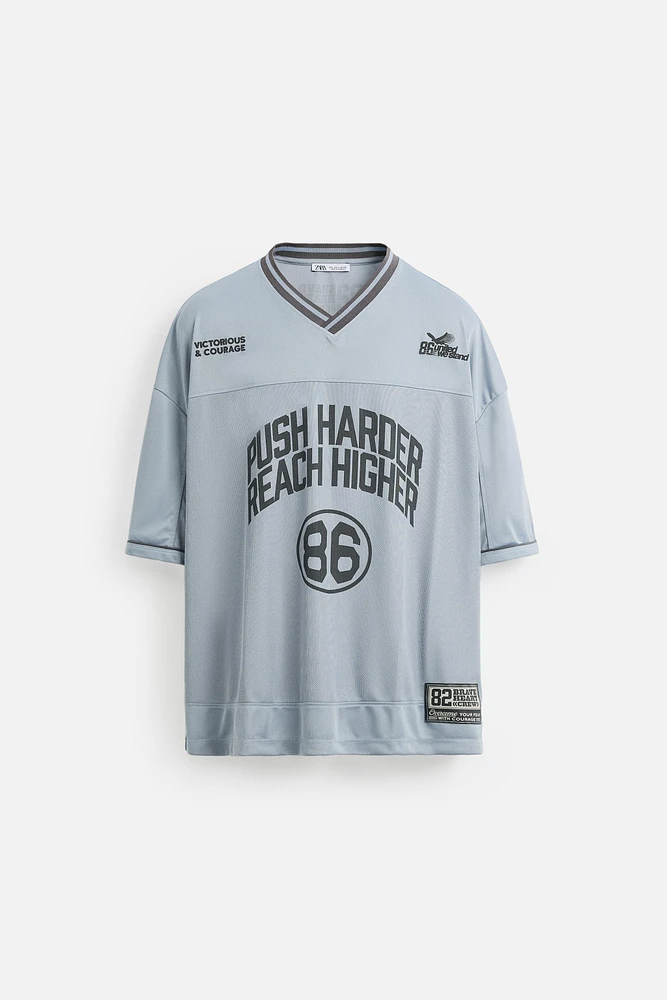 T-SHIRT STRUCTURÉ VARSITY
