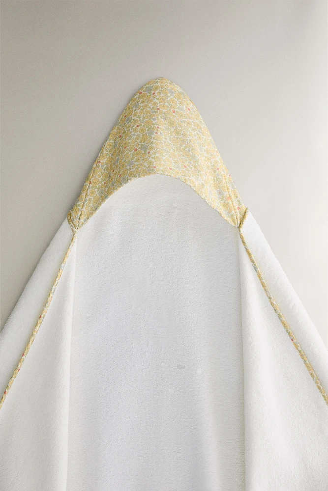 SERVIETTE DE BAIN CAPUCHE BÉBÉ PASSEPOIL FLEUR