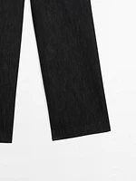 Mid-rise straight-leg comfort jeans