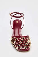 OUVERTES À L'ARRIÈRE TALONS AVEC CLOUS