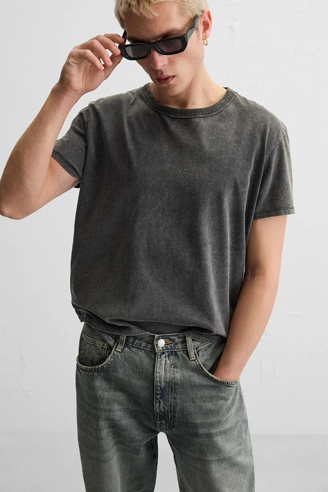 BAGGY FIT JEANS WITH SEAMS