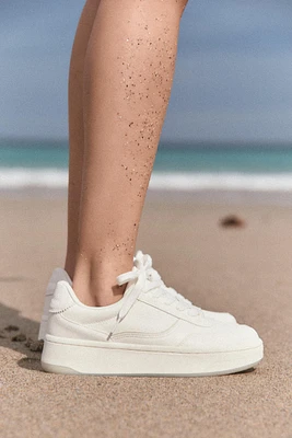 CASUAL STYLE SNEAKERS