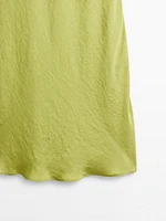 Robe midi fluide satinée