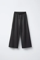 FLOWY WIDE LEG PANTS
