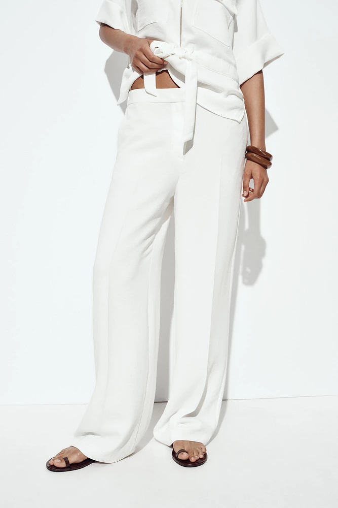 WIDE LEG ELASTIC WAIST PANTS