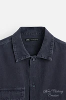 CHEMISE À POCHES UTILITAIRES BRODÉE