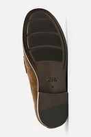 LEATHER LOAFERS WITH APPLIQUÉ