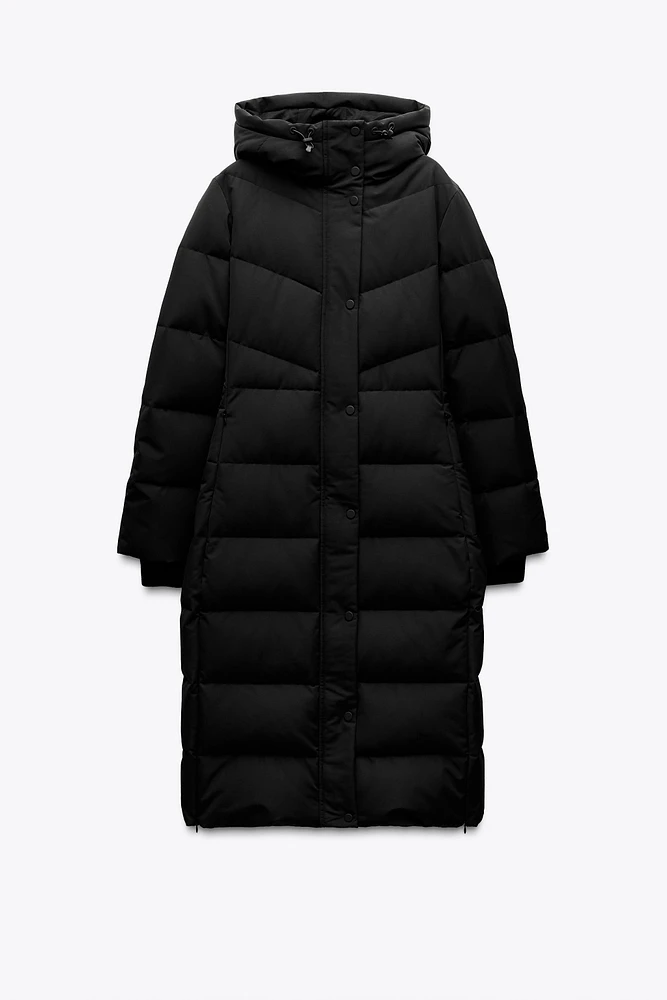WATER AND WIND PROTECTION FITTED HOODED PUFFER JACKET