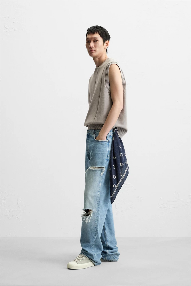 DISTRESSED KNIT VEST