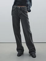 Mid-waist wide-leg jeans