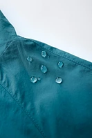 WATER REPELLENT LIGHTWEIGHT RAINCOAT