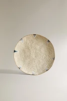 TEXTURED STONEWARE DINNER PLATE