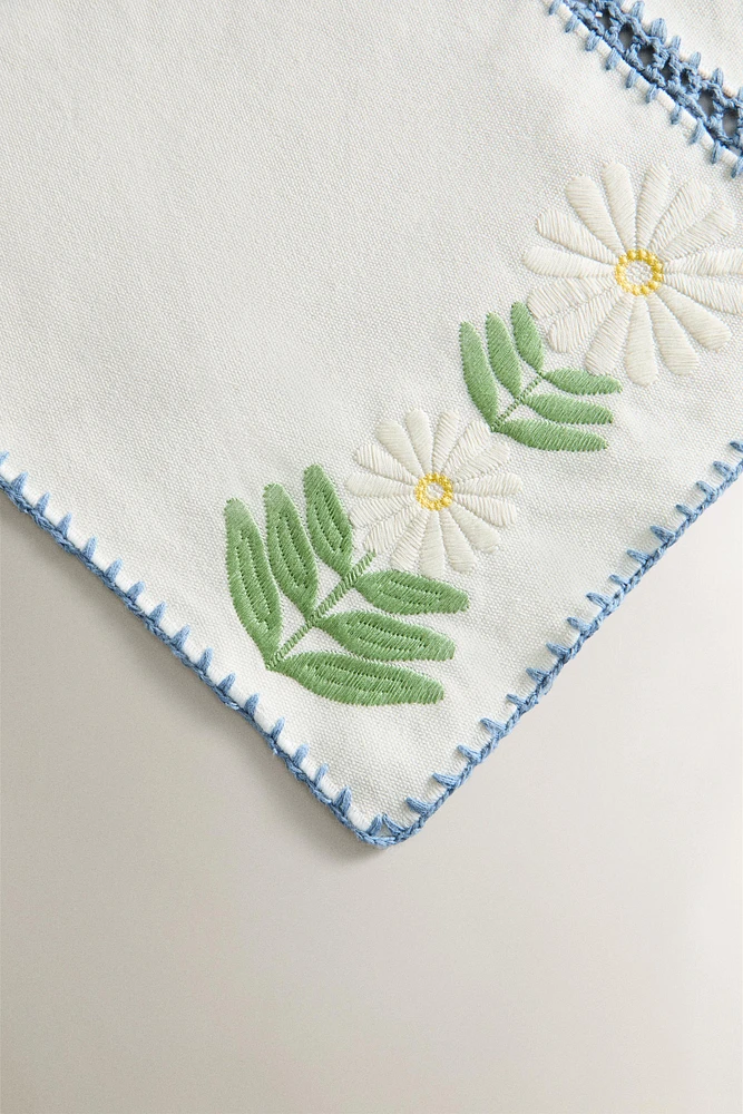 COTTON TABLECLOTH WITH CONTRAST EMBROIDERY