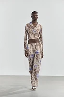 PRINTED TULLE WRAP TOP