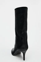 WRINKLED LOOK BOOTS