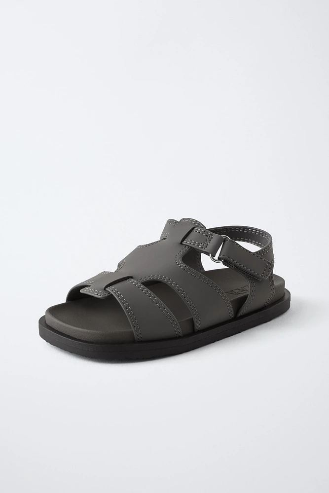 SANDALES EFFET GOMME