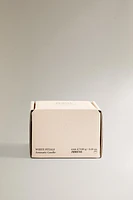 (150 G) WHITE PETALS SCENTED CANDLE