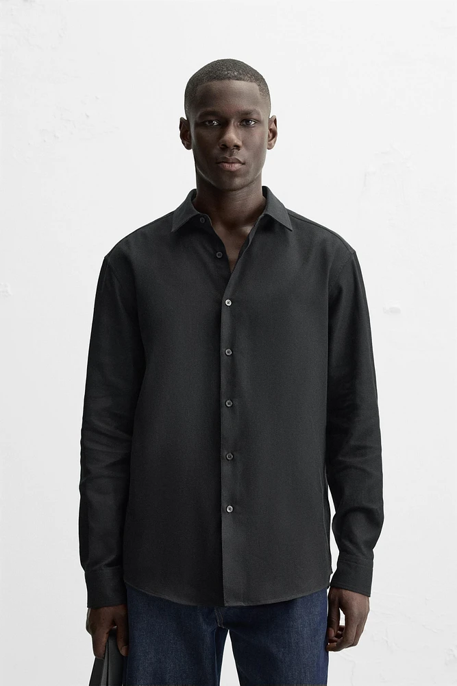 EASY CARE TEXTURED SHIRT