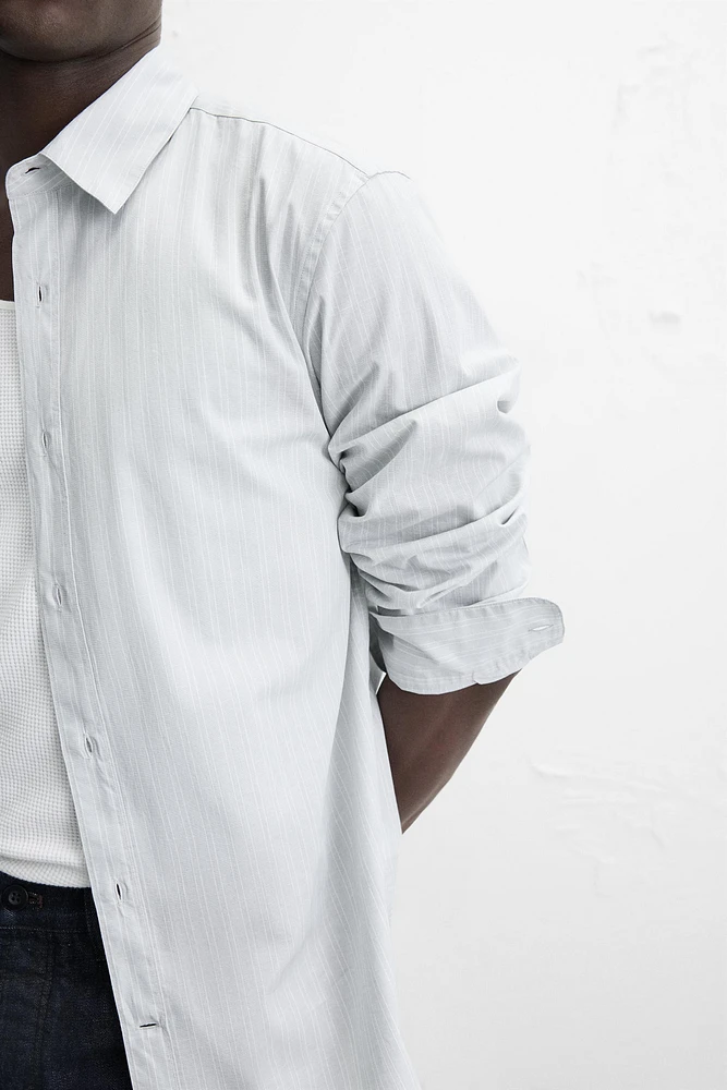 CHEMISE À RAYURES EN COTON ET LIN