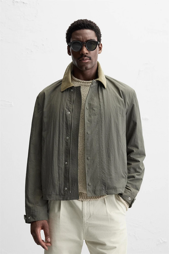 CONTRASTING COLLAR JACKET