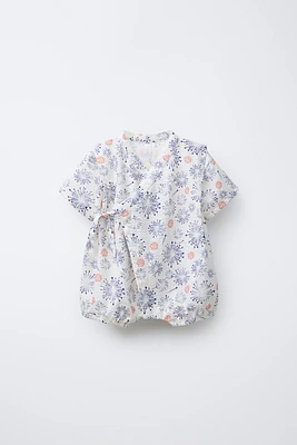 1-9 MONTHS/ PRINTED KIMONO ROMPER
