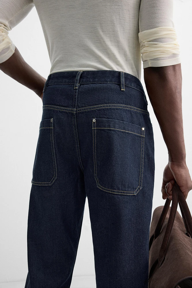 STRAIGHT FIT JEANS
