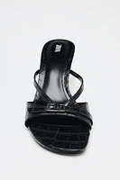 TEXTURED BUCKLE HEEL SANDALS