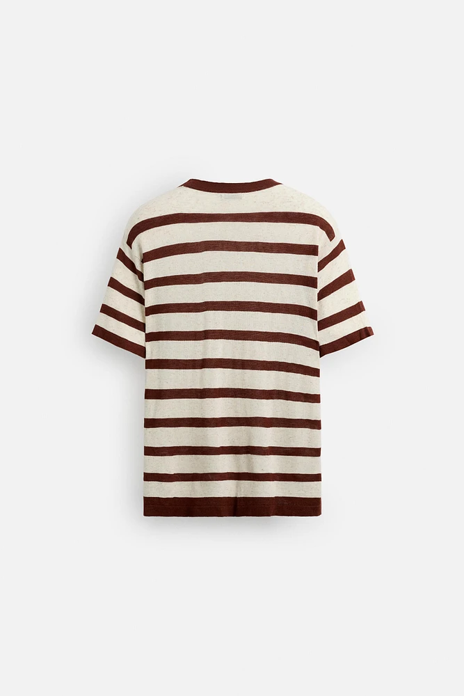 T-SHIRT EN MAILLE JACQUARD À RAYURES