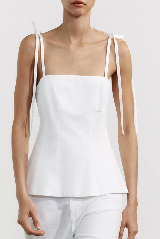 FITTED TIE TOP