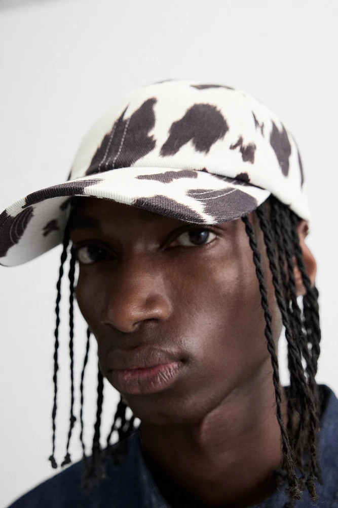 ANIMAL PRINT CAP
