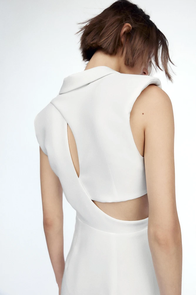 CUT OUT BUCKLE MINI DRESS