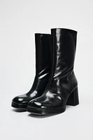 BOTTINES À TALONS ET PLATEFORMES