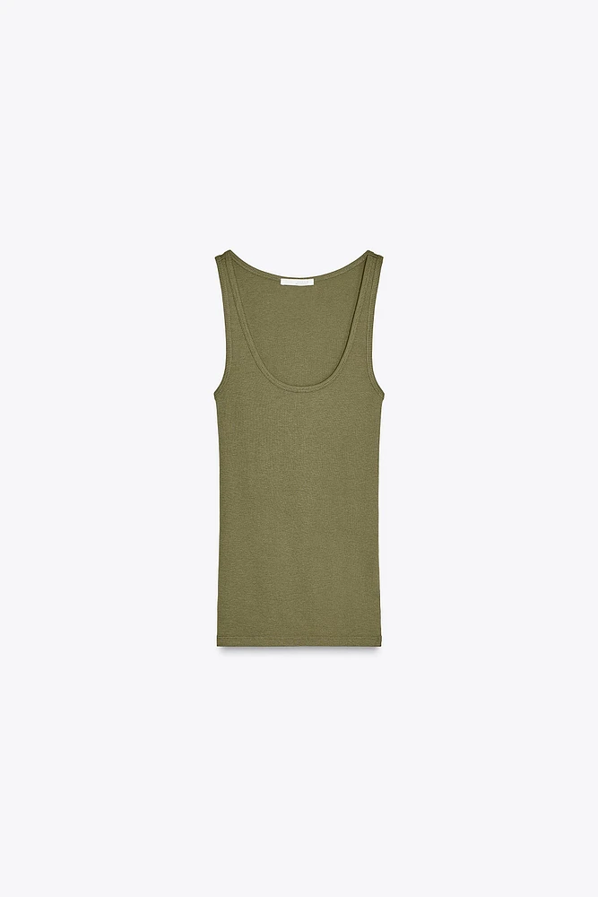 FLOWY TANK TOP