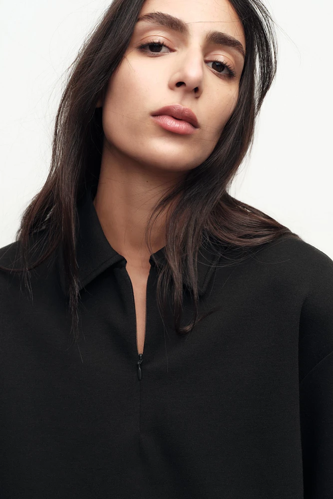 ZIP POLO COLLAR TOP