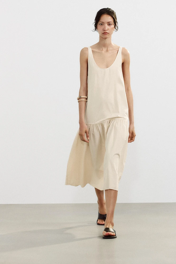 RUCHED MIDI DRESS