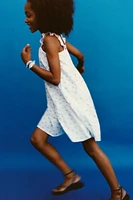 ROBE BRODERIES FLEURS