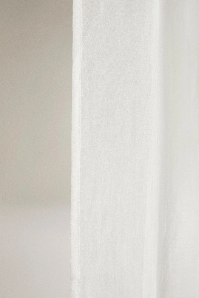 VERY LOW OPACITY SHEER CURTAIN