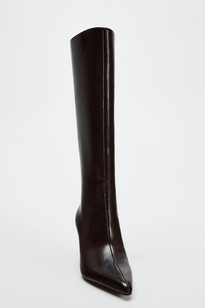 BOTTES À TALON FIN