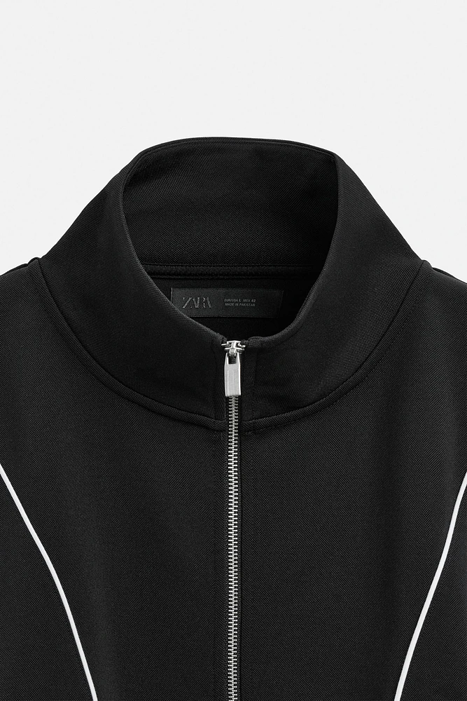 CONTRAST TECHNICAL JACKET