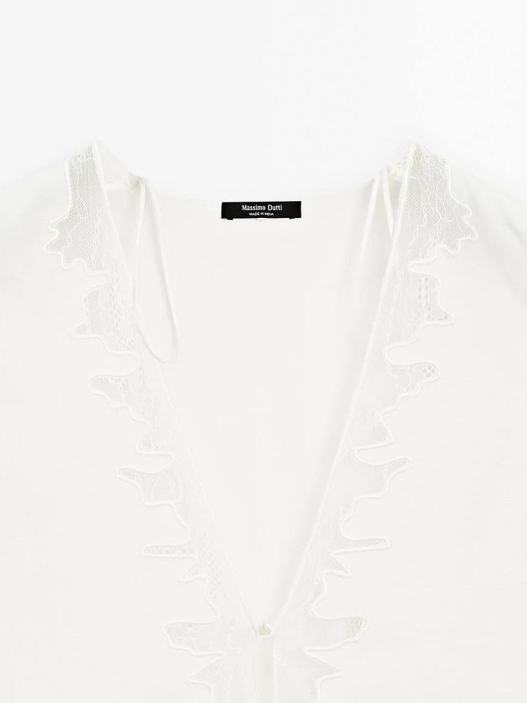 Flowing blouse with lace detail