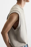 DISTRESSED KNIT VEST