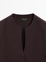 Flowing shirt with cord details