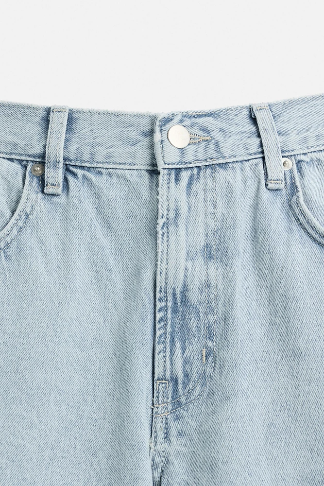 EMBROIDERED BAGGY FIT DENIM SHORTS