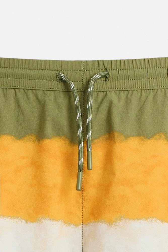 MAILLOT DE BAIN MOYEN IMPRIMÉ TIE & DYE