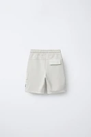 SPORTY CARGO SHORTS