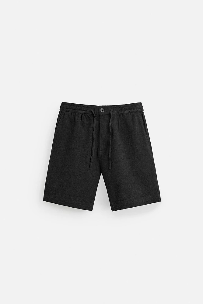 CHECKERED TEXTURED SHORTS