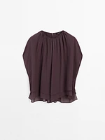 Short double-layer cape