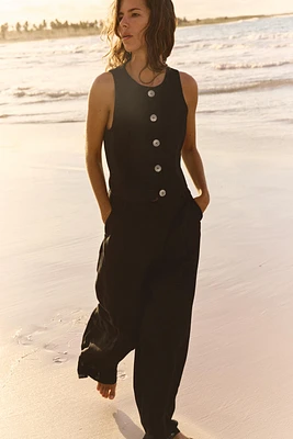 ROUND NECK VEST