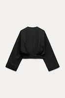 CROPPED SASH TOP